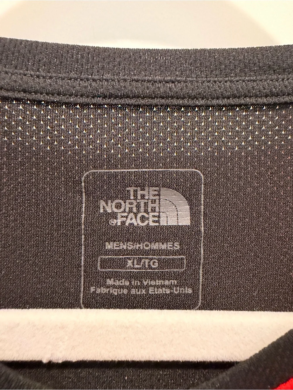 The North Face FlashDry Men's Red Black Geometric Athletic Cycling Shirt XL